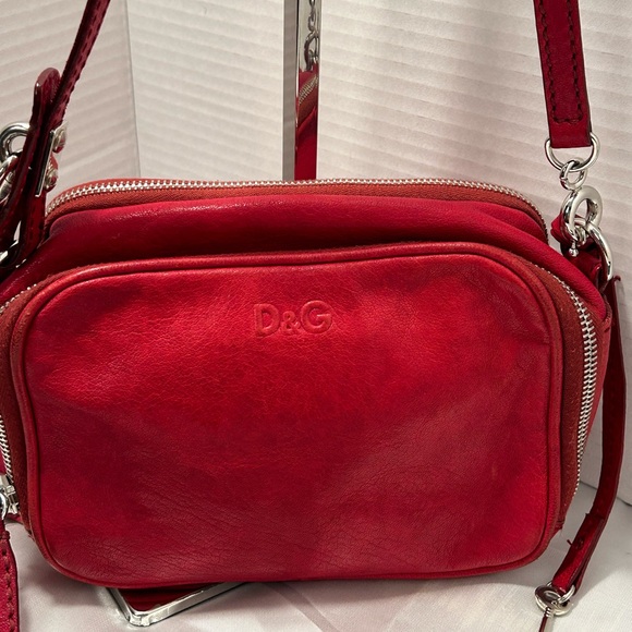 D&G Red Leather Top Zip Camera Shoulder BagW/Dust bag - Picture 8 of 16